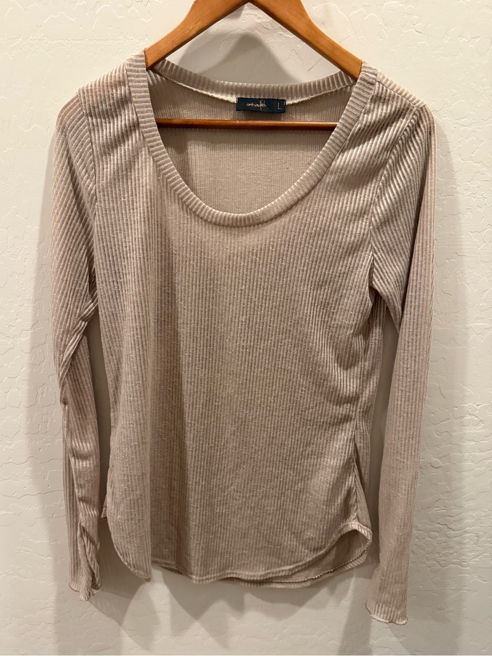 On Twelfth Tan Ribbed Scoop Neck Long Sleeve Top Size Large